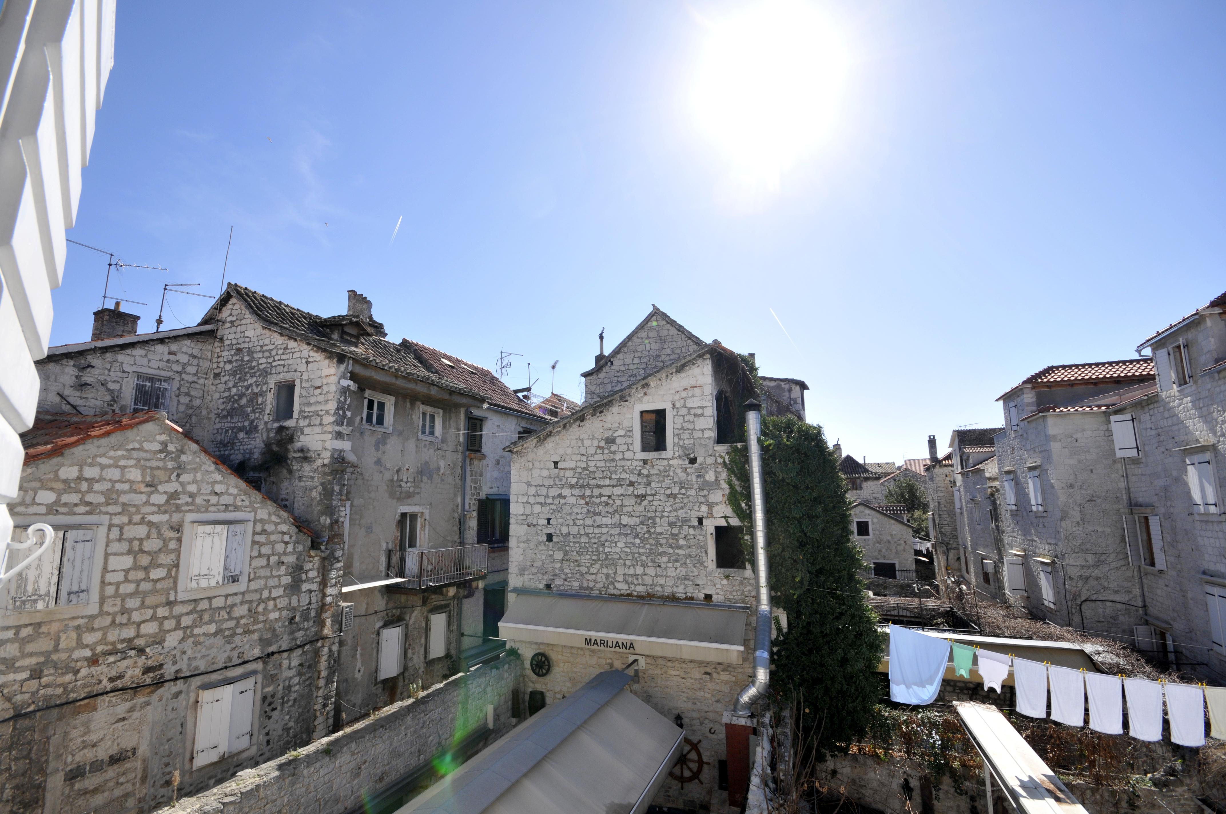 Palace Central Square Trogir Exteriör bild