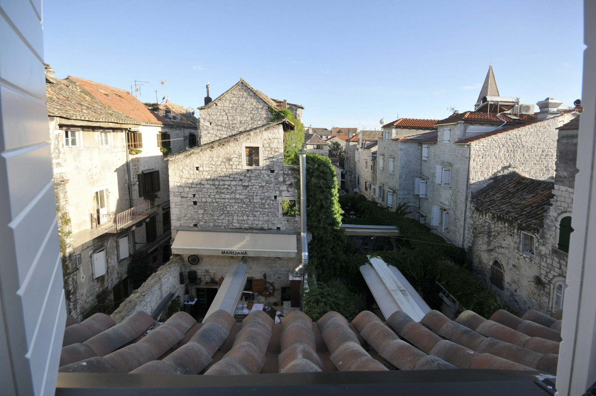 Palace Central Square Trogir Exteriör bild