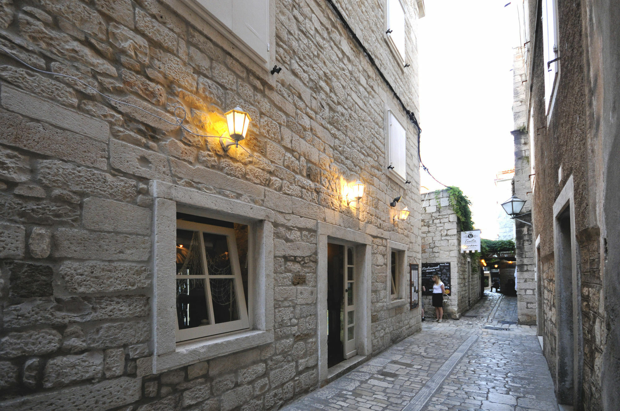 Palace Central Square Trogir Exteriör bild